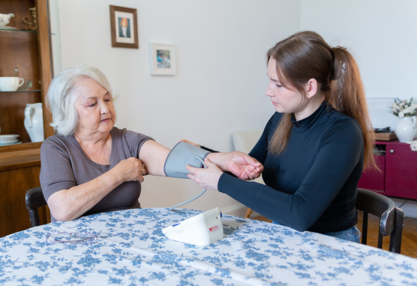 Социально-медицинские услуги