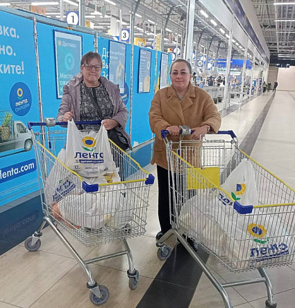 Помогаем нашим подопечным