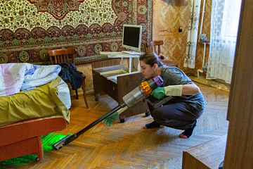 Помогаем Валерию Данииловичу